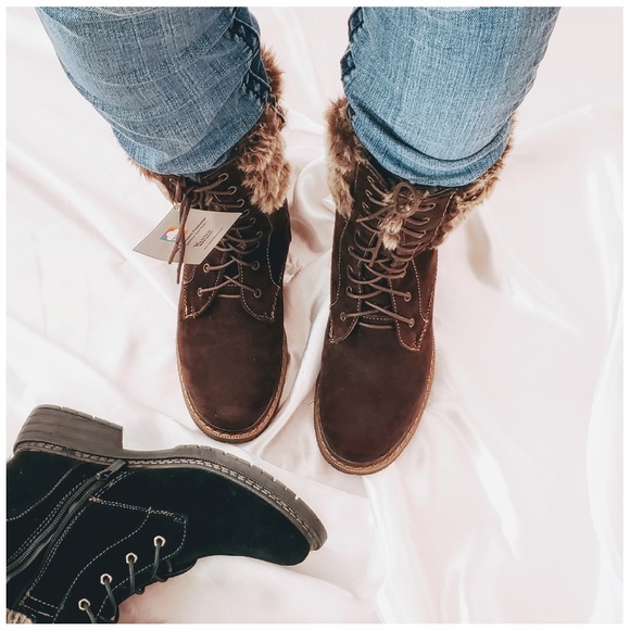 Water Resistant Faux Fur trimmed Bootie (Brown) - Picture 5 of 6